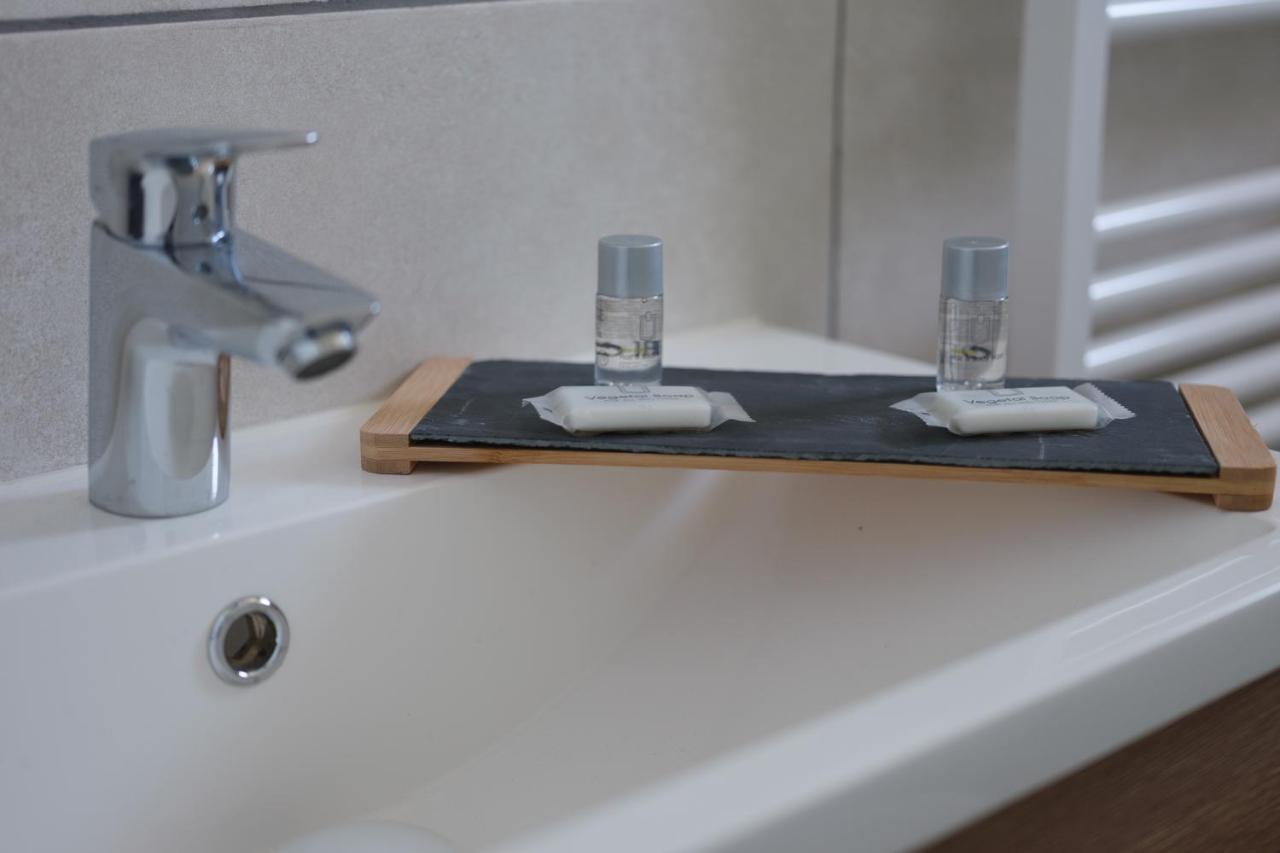 Appartement L'Eugène - 10min du RER B Le Bourget, Parking, Wifi à Drancy Extérieur photo
